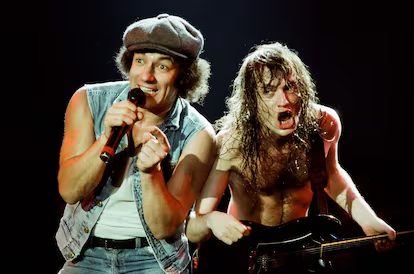 Angus Young10