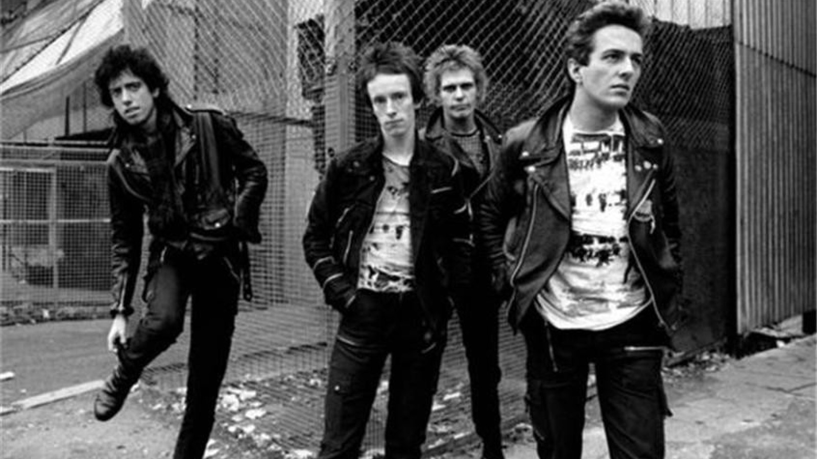 Joe Strummer16